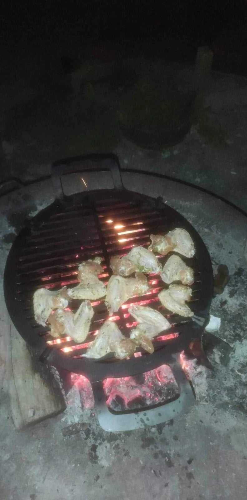 Steel Camping Grill 40 cm – Quick-Fold Charcoal BBQ for Outdoors